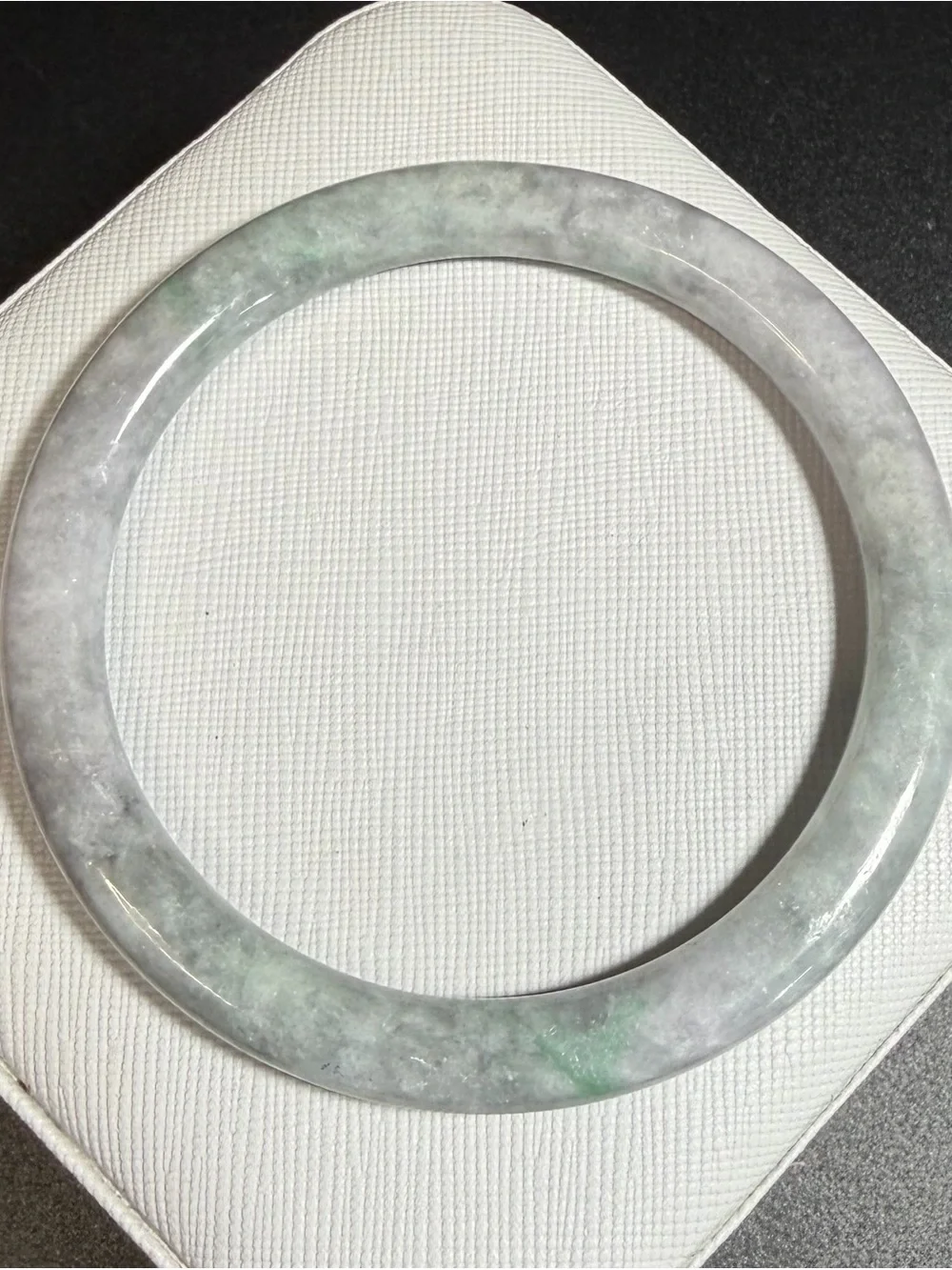 Stunning Natural Green Jade 159.19CT Bangle Bracelet 7mm thick Myanmar 6.9”